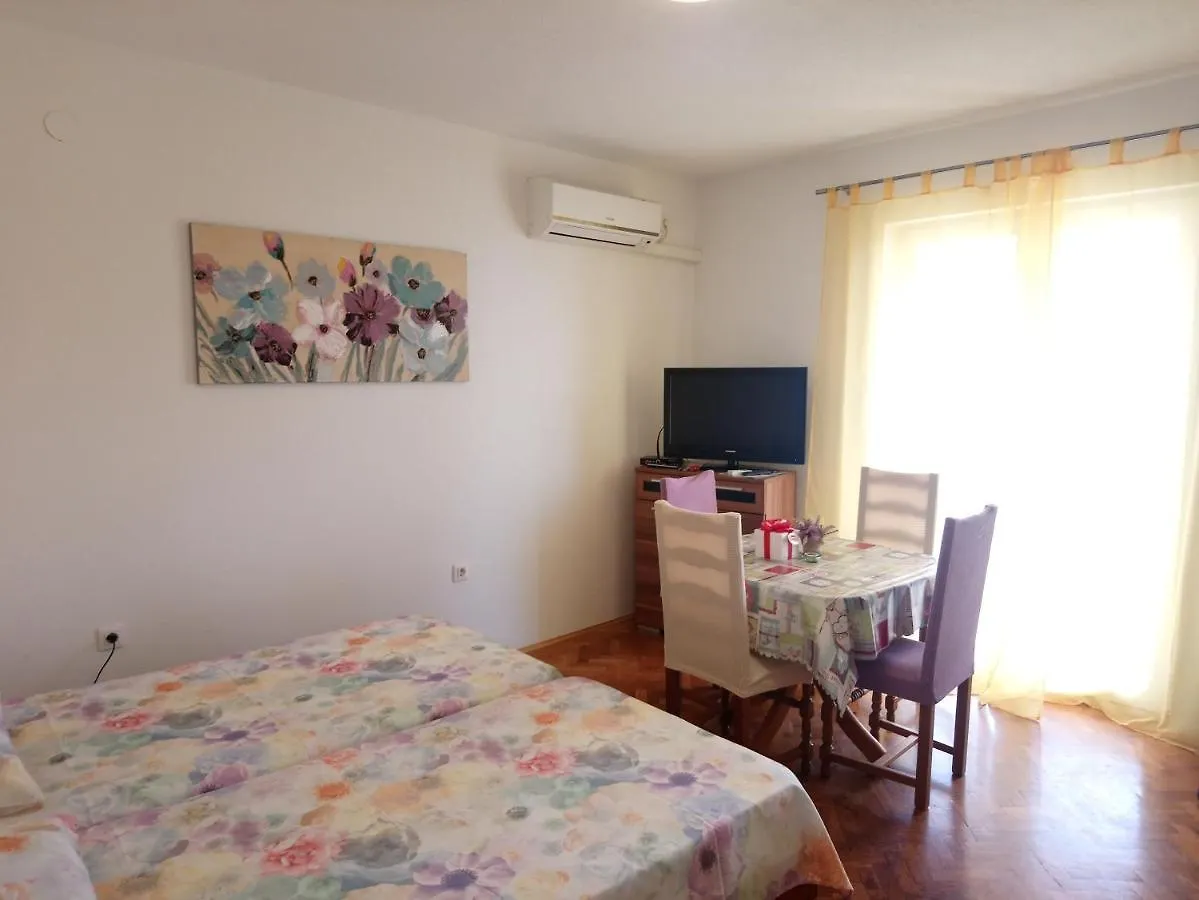 Charming Hill Apartment Opatija